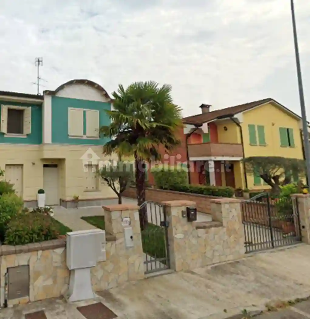Villetta a schiera - foto 2