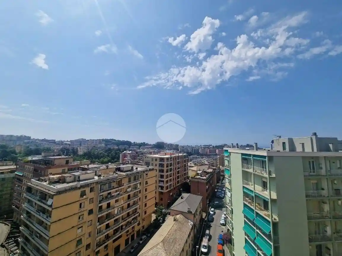 Appartamento in vendita a Genova