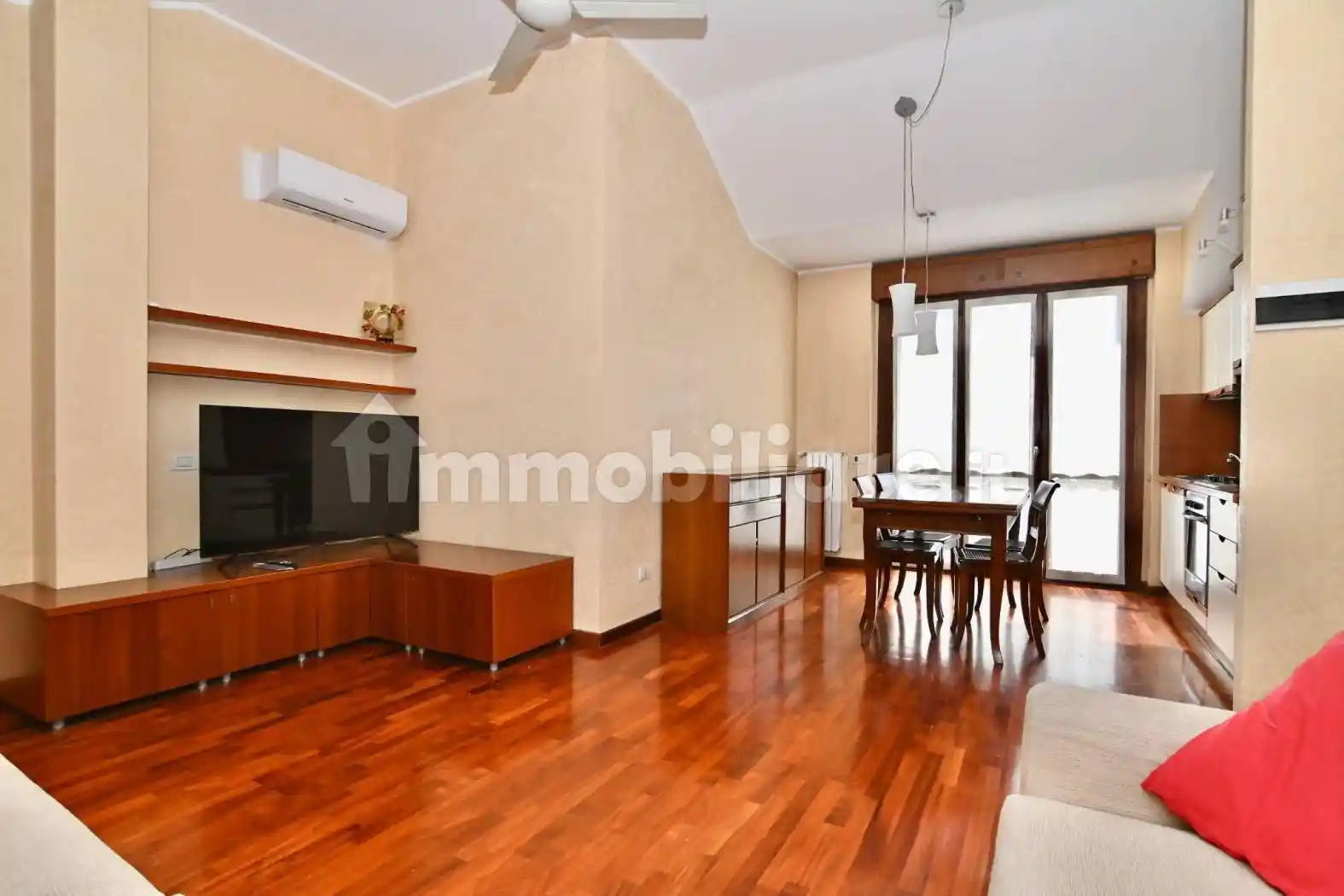 Appartamento in vendita a Rho
