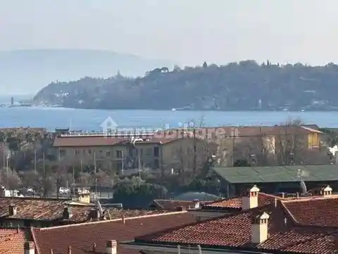 Appartamento in vendita a Salò