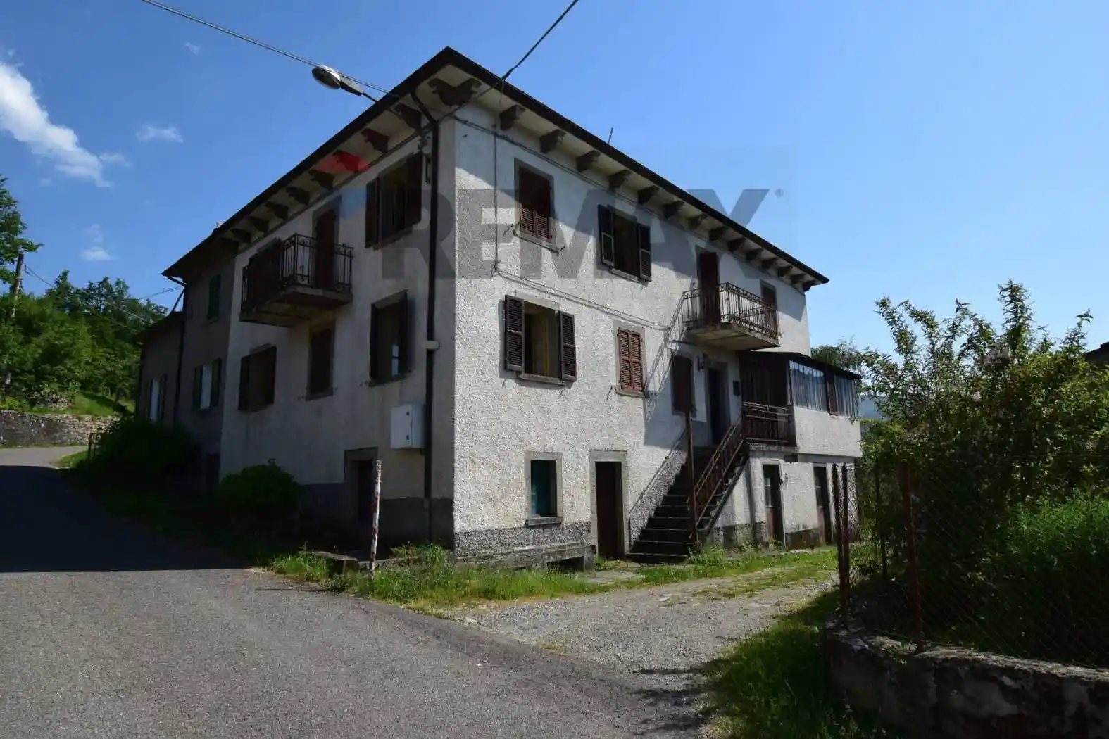 Casa indipendente in vendita a Albareto