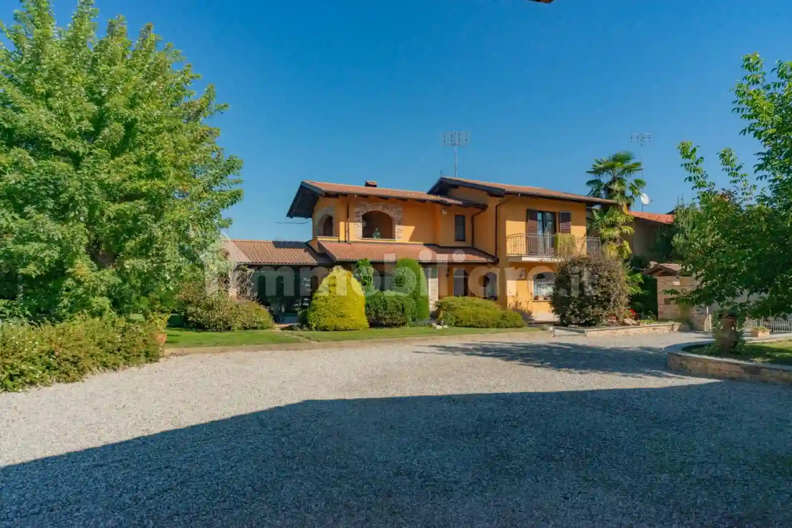 Villa - foto 2