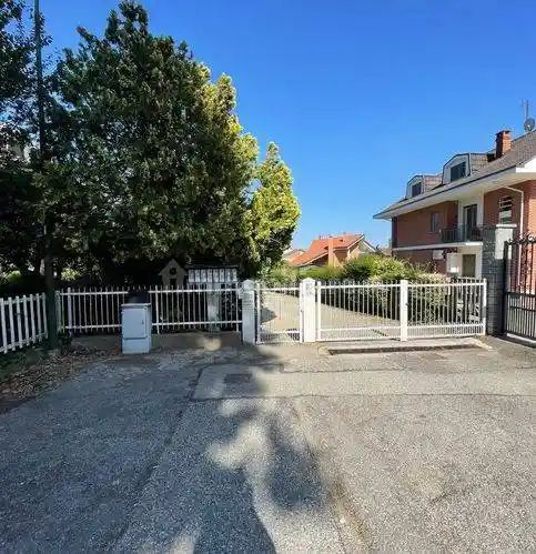 Appartamento in vendita a Piossasco