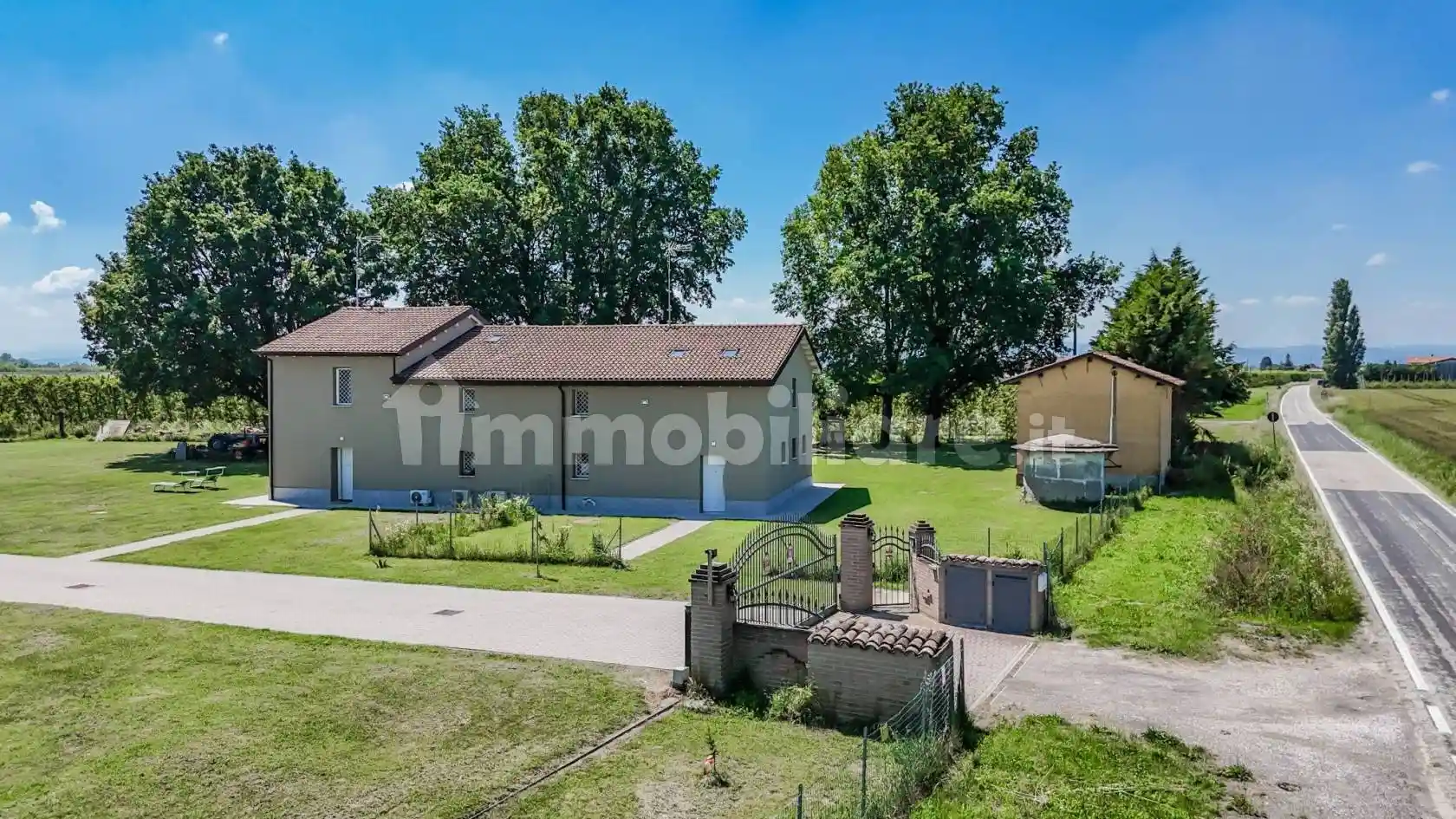 Villa in vendita a Faenza