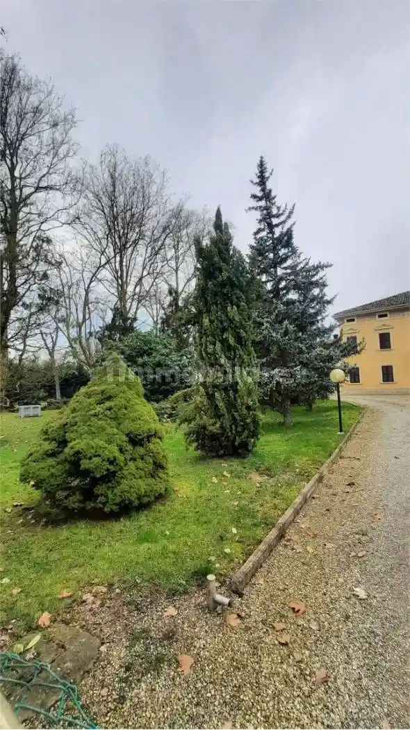 Villa in vendita a Bomporto