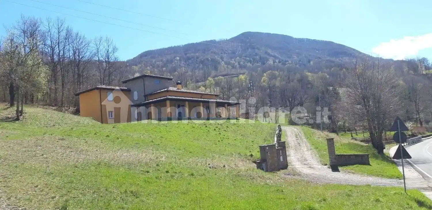 Villa in vendita a Palanzano