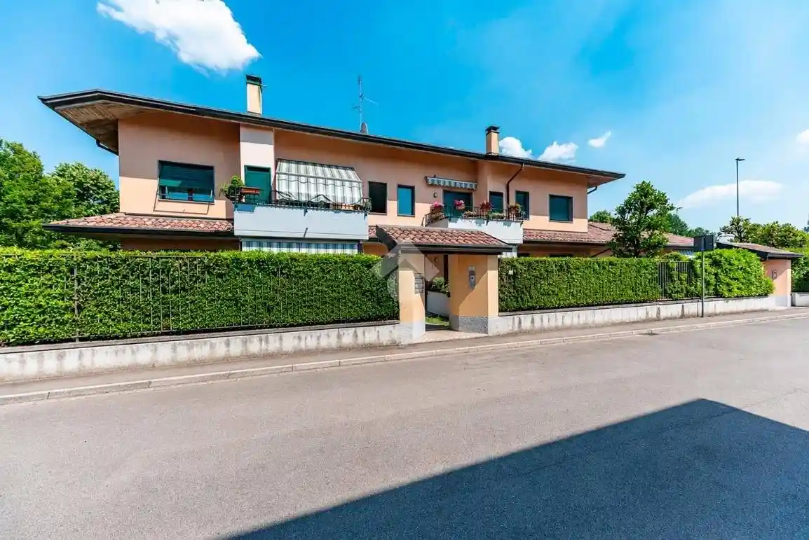 Appartamento in vendita a Lainate