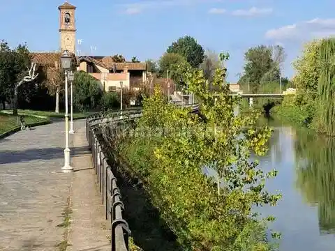 Villa in vendita a San Zenone al Po