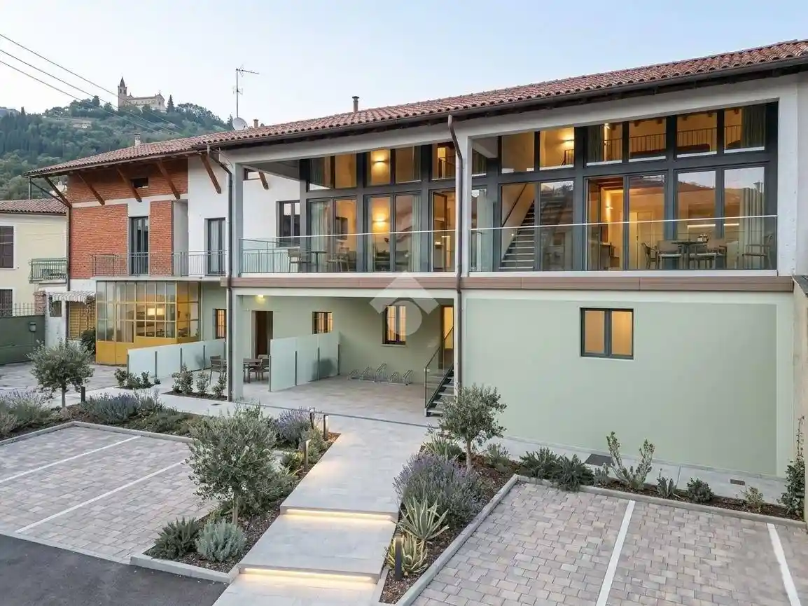 Rustico - Casale in vendita a Provaglio d'Iseo