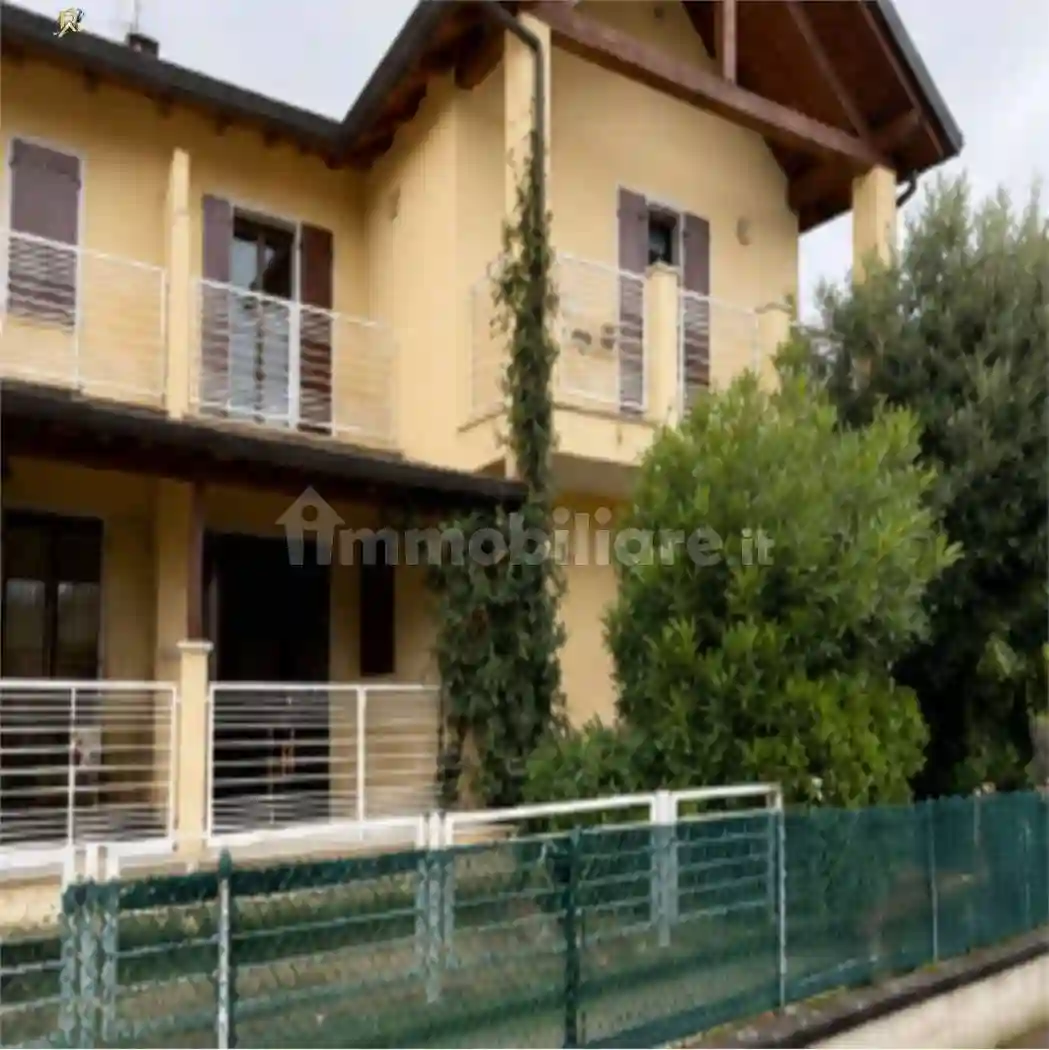 Villetta a schiera - foto 2