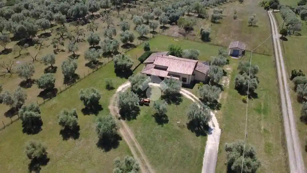 Casa indipendente in vendita a Montopoli di Sabina