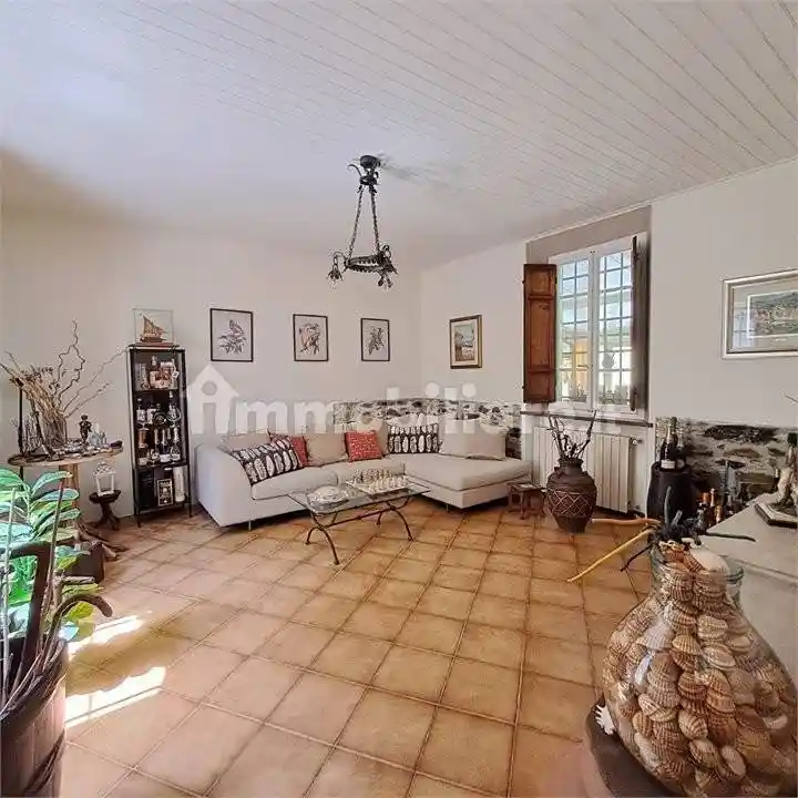Villa in vendita a Massarosa