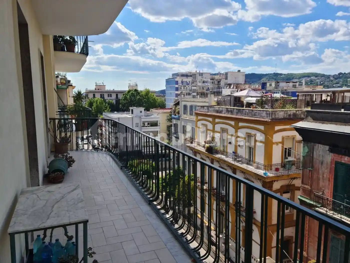 Appartamento in affitto a Napoli