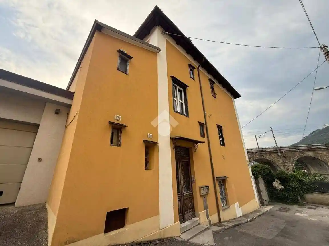 Appartamento in vendita a Trieste