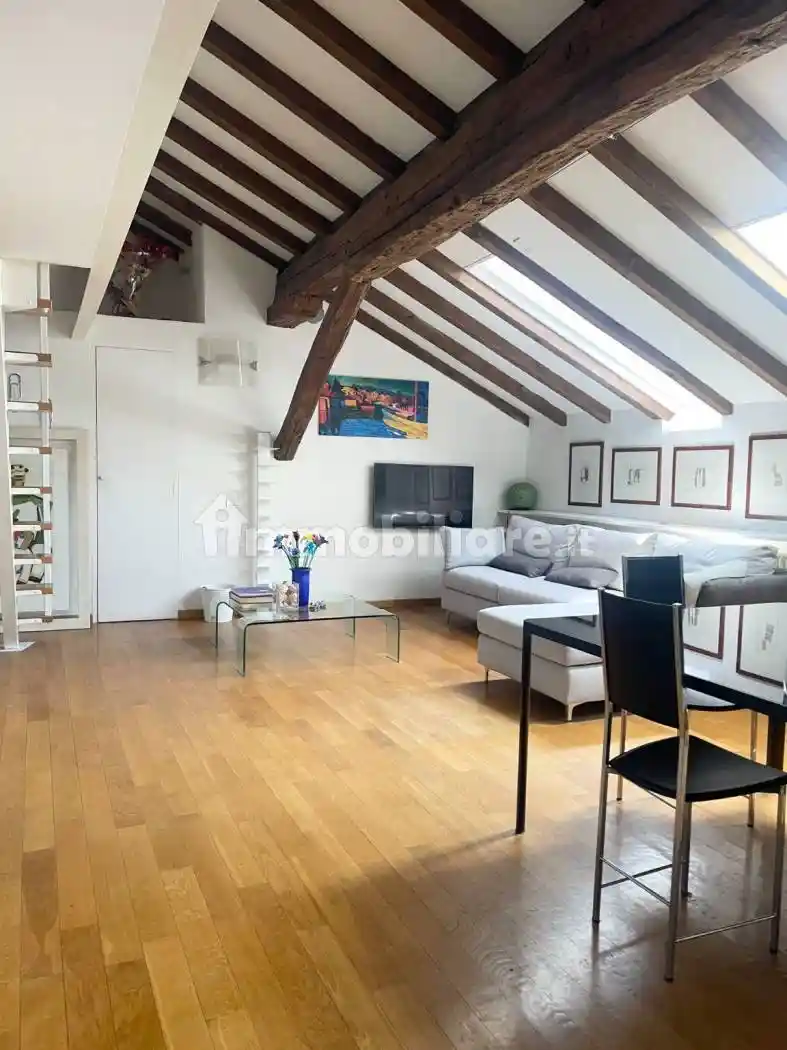 Appartamento in affitto a Bologna