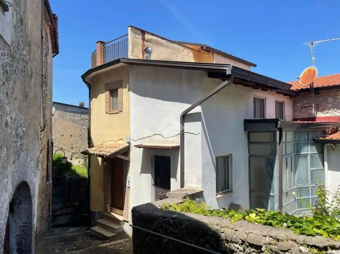 Casa indipendente in vendita a Esperia