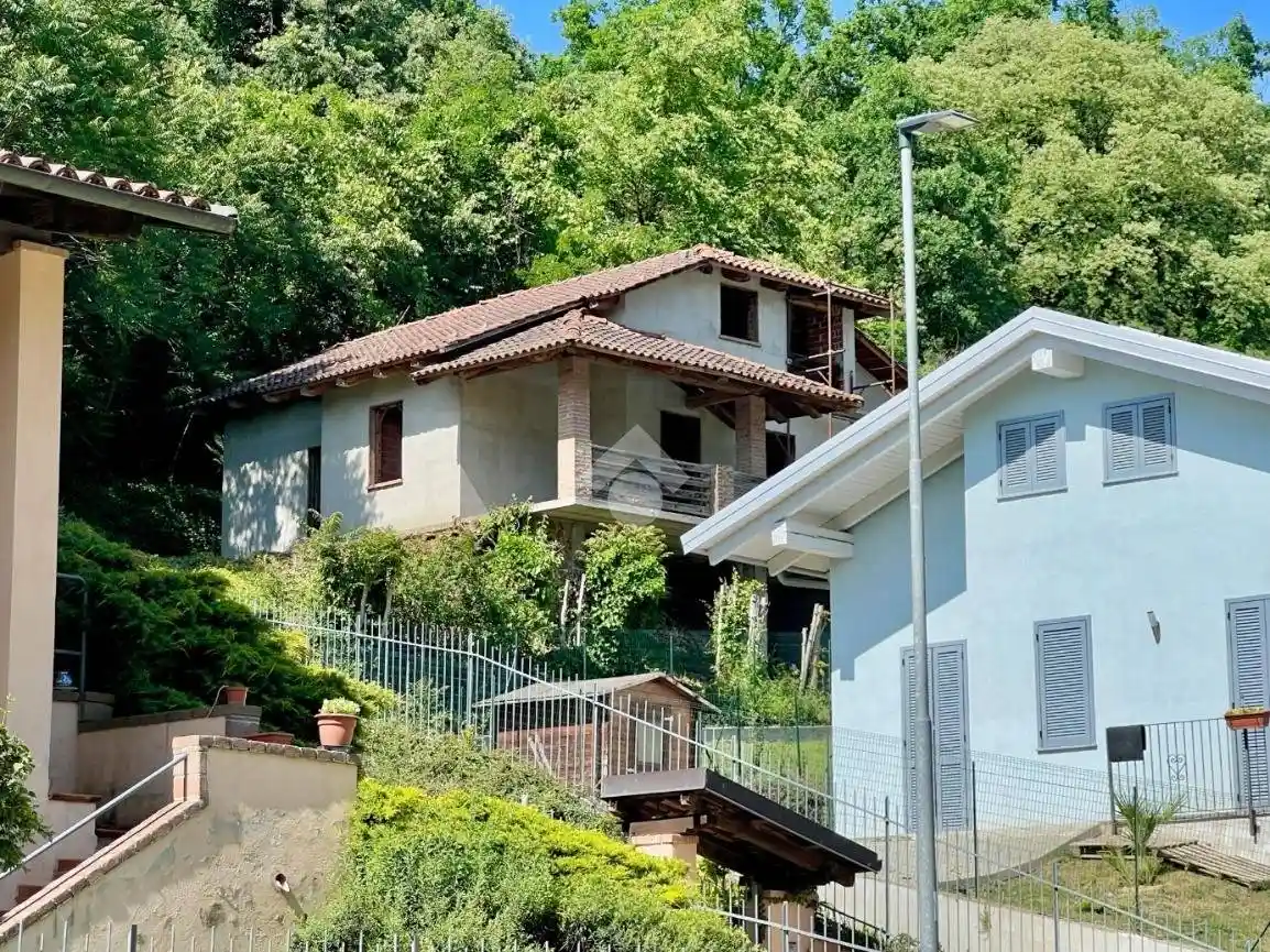 Casa indipendente in vendita a Castelnuovo Don Bosco