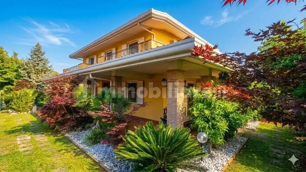 Villa in vendita a Supino