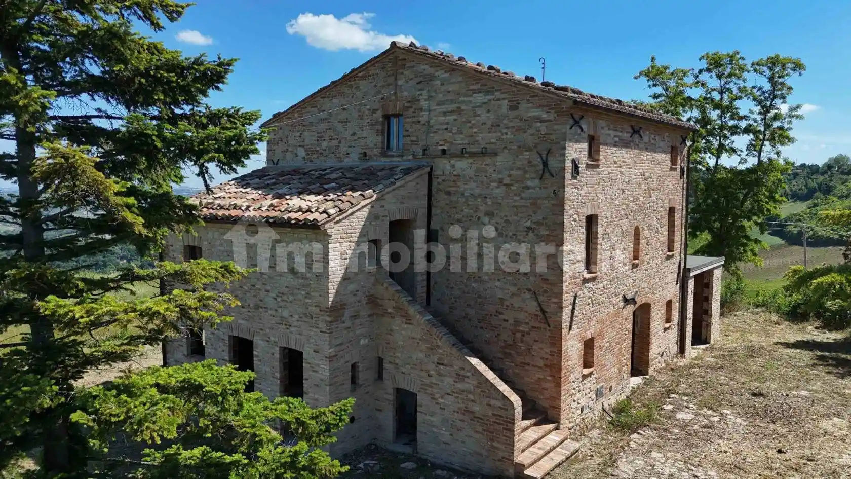 Rustico - Casale in vendita a Montedinove