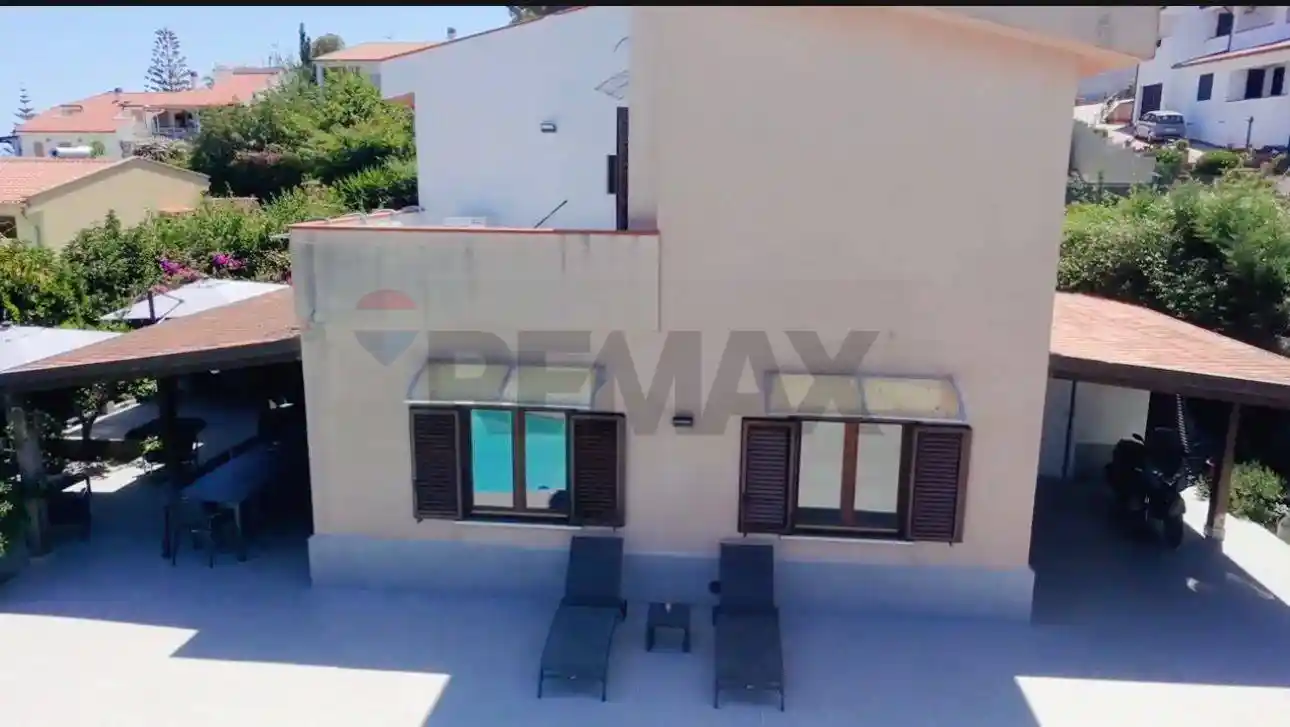 Villa in vendita a Altavilla Milicia