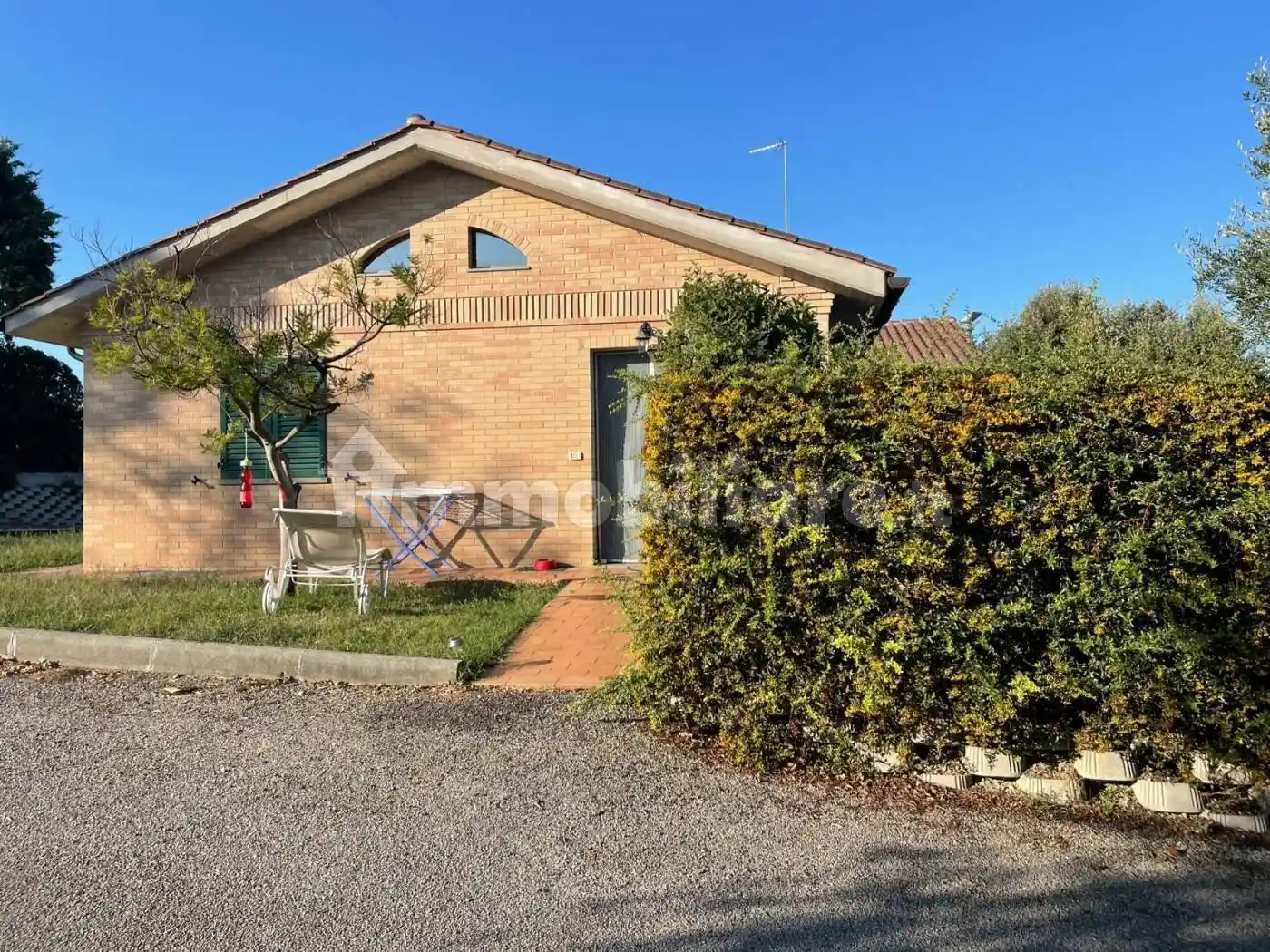 Villa in affitto a Camerano
