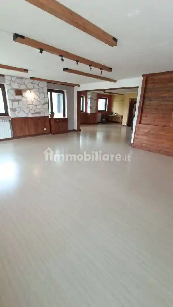 Appartamento in vendita a Ovindoli