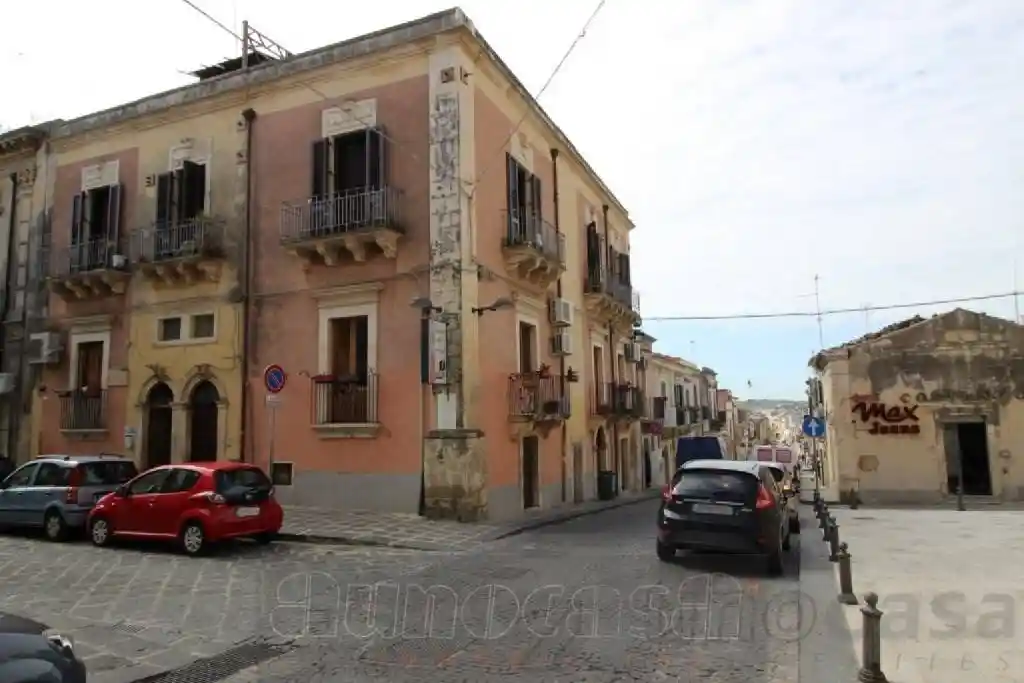 Villa in vendita a Noto