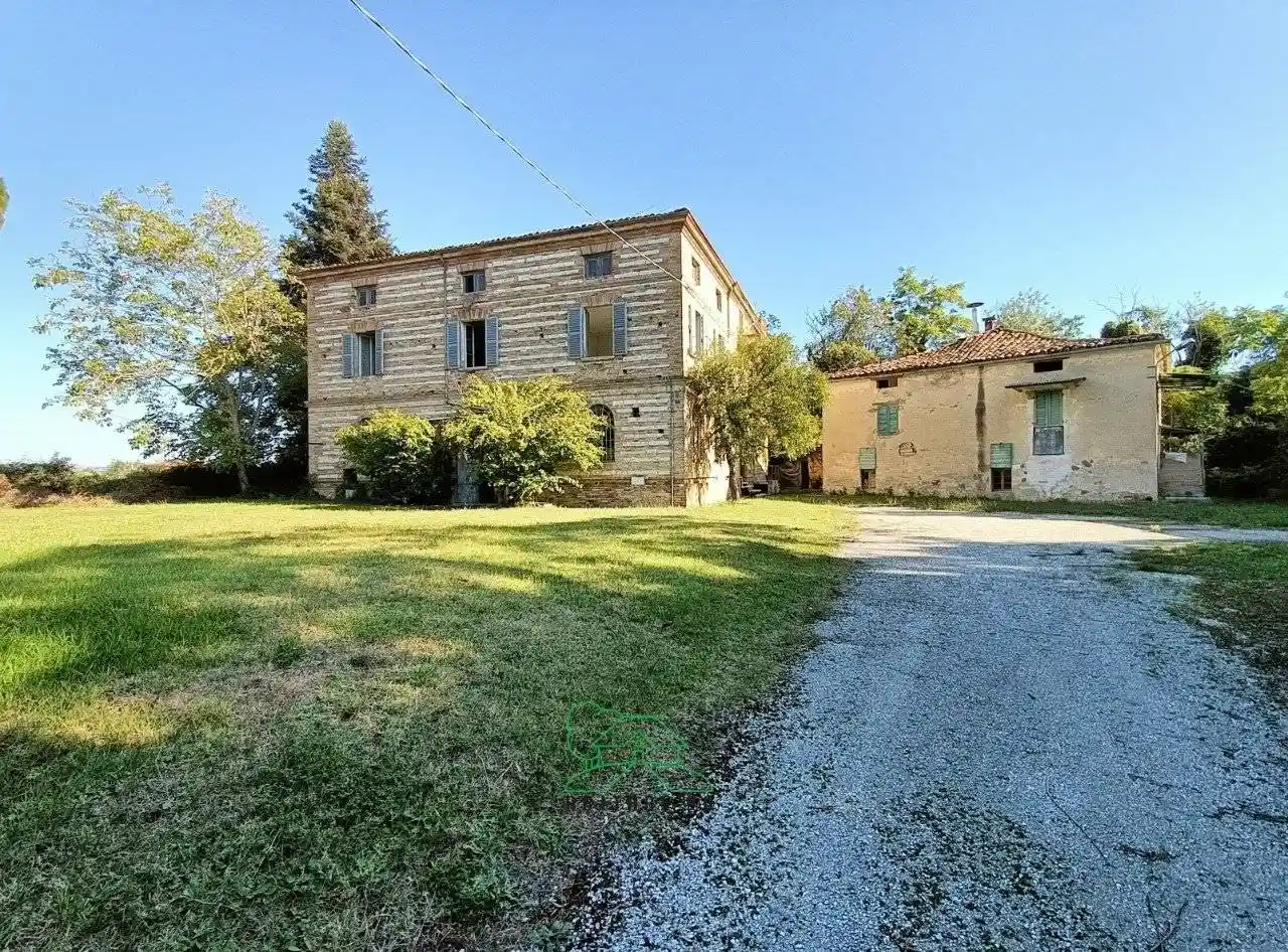 Rustico - Casale in vendita a Colli al Metauro