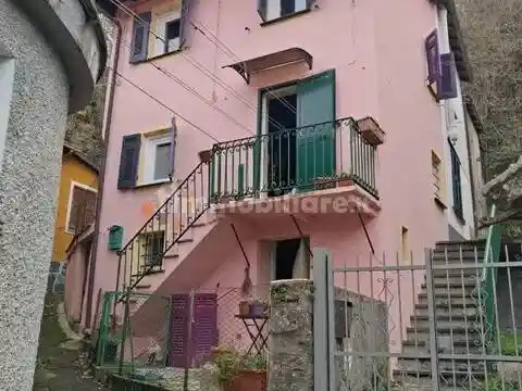 Villa in vendita a Davagna