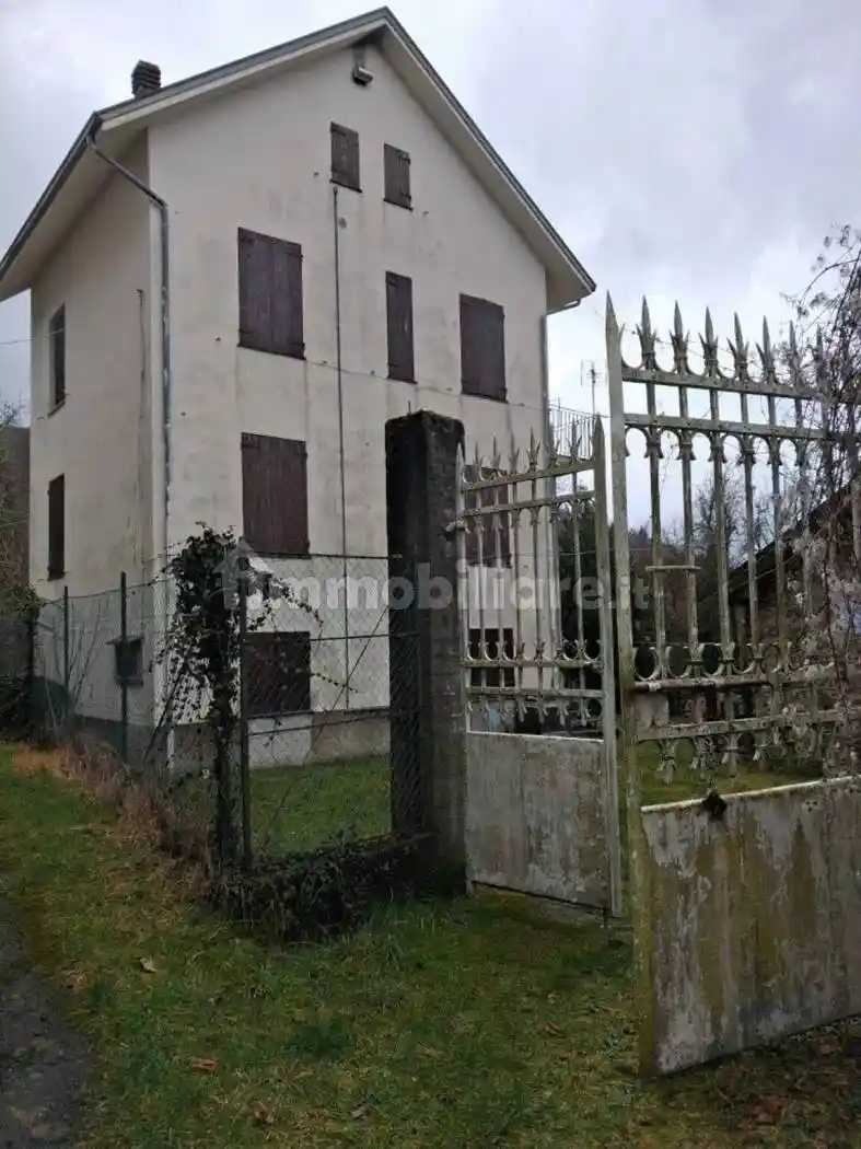 Villa in vendita a Torriglia