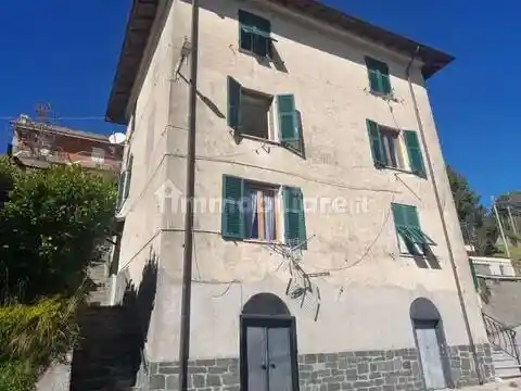 Appartamento in vendita a Torriglia