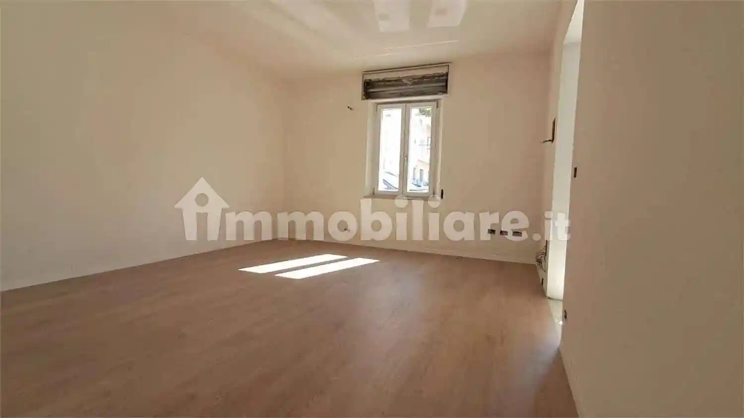 Appartamento in vendita a Ancona
