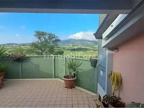 Appartamento in vendita a Camerano