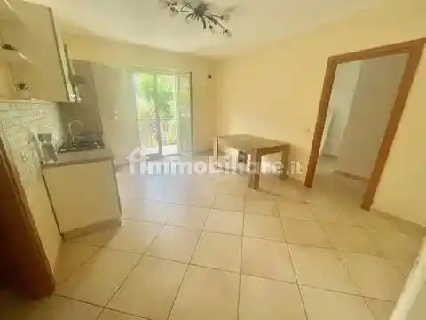 Appartamento in vendita a Aci Catena