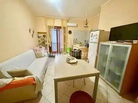 Appartamento in affitto a Acireale