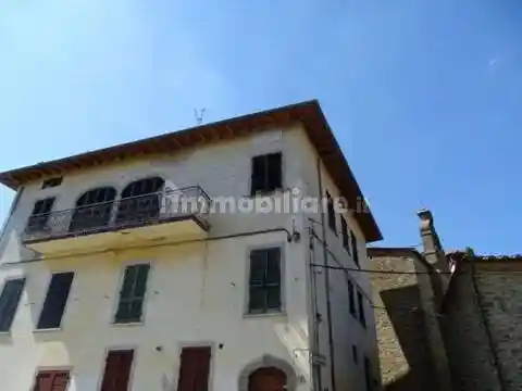 Villa in vendita a Capolona