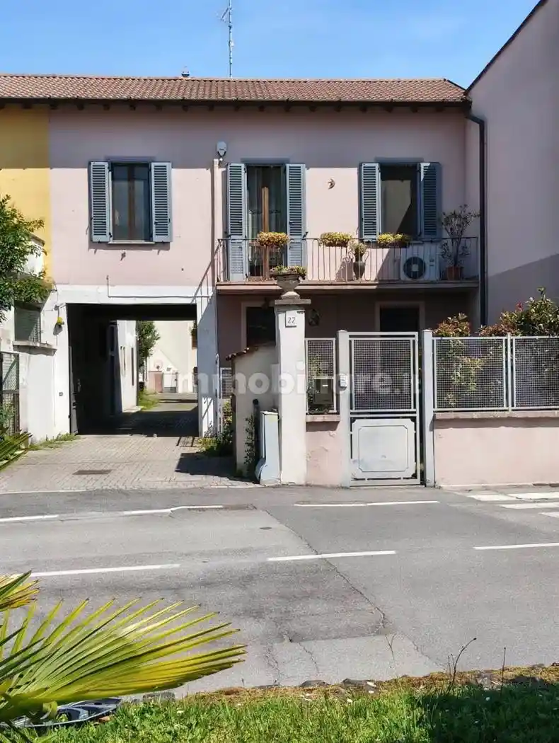 Casa indipendente in vendita a Crema