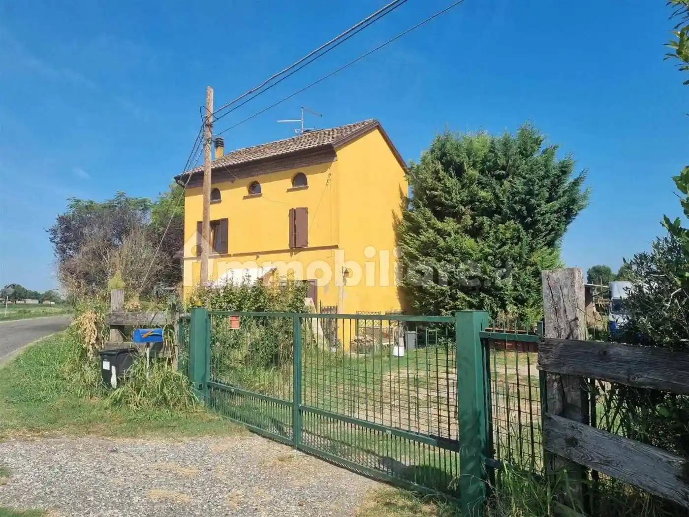 Villa in vendita a Calendasco