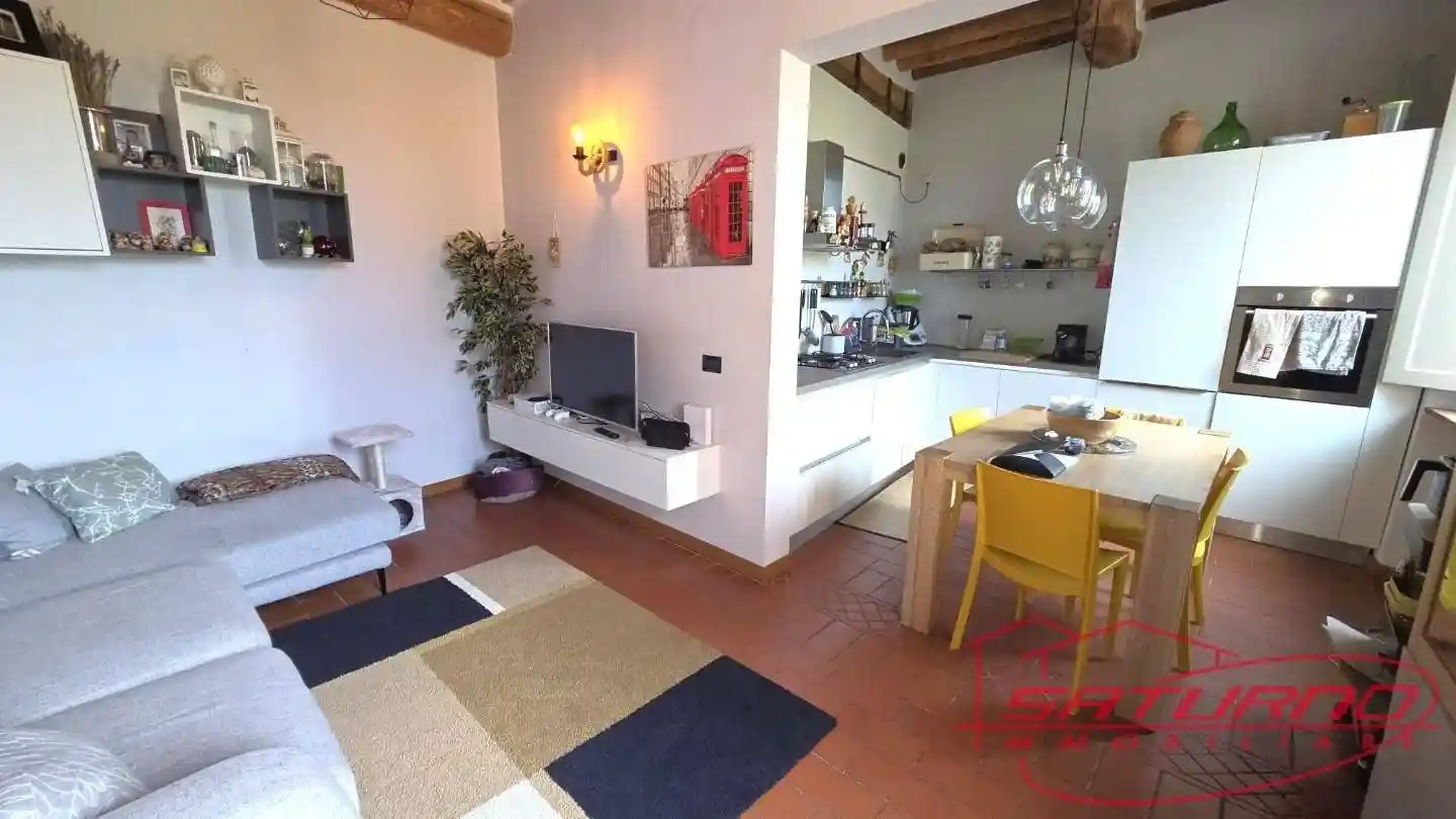 Appartamento in vendita a Lucca
