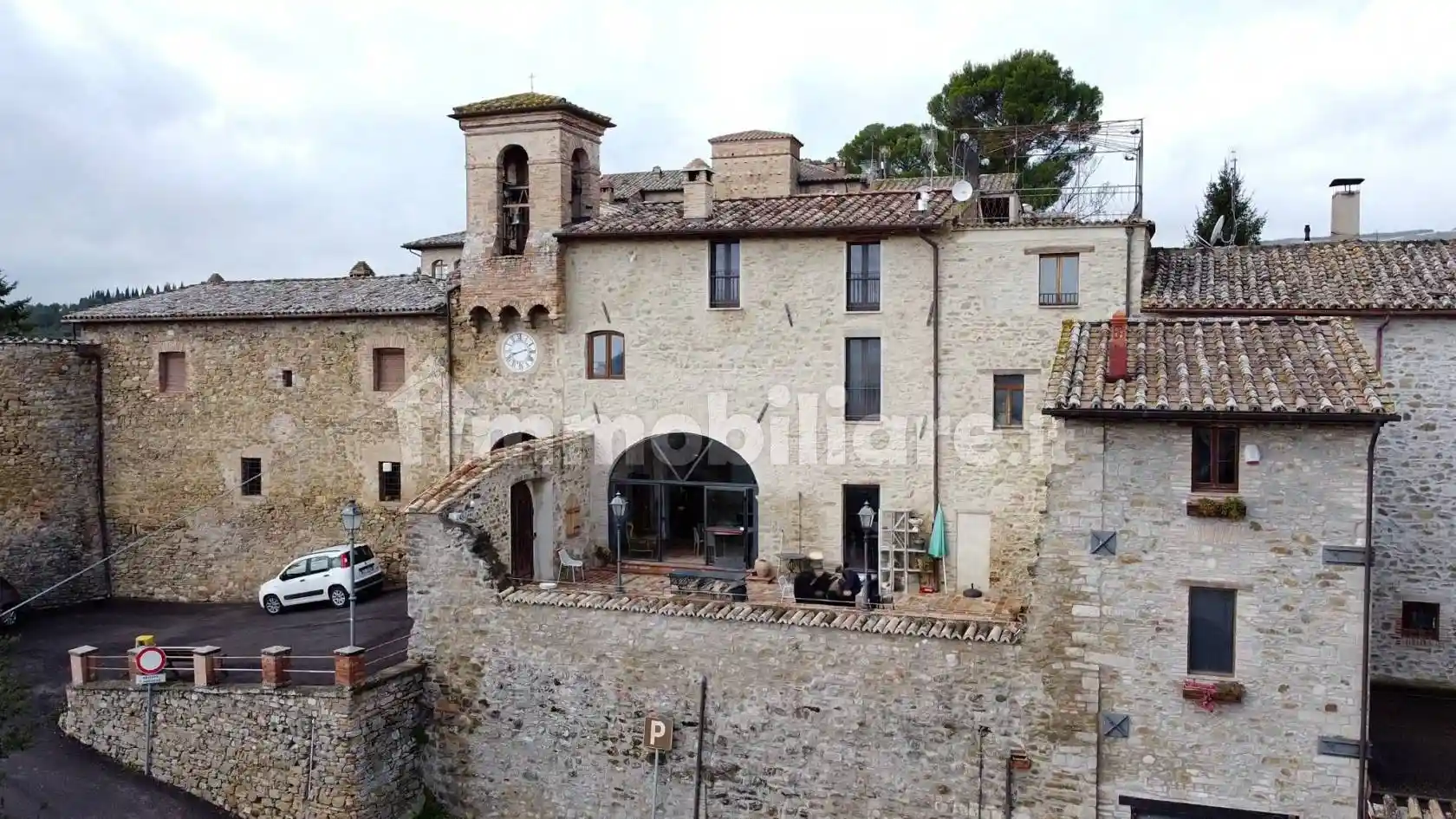 Rustico - Casale in vendita a Marsciano