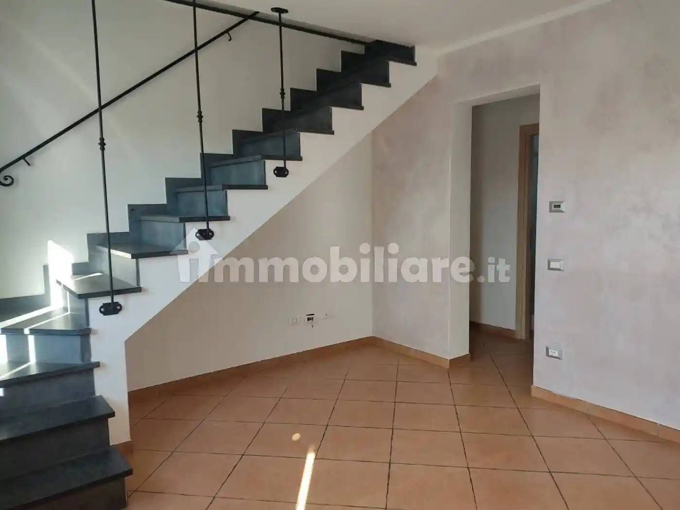Casa indipendente in affitto a Castelnuovo Magra