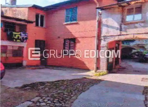 Appartamento in vendita a Cuvio