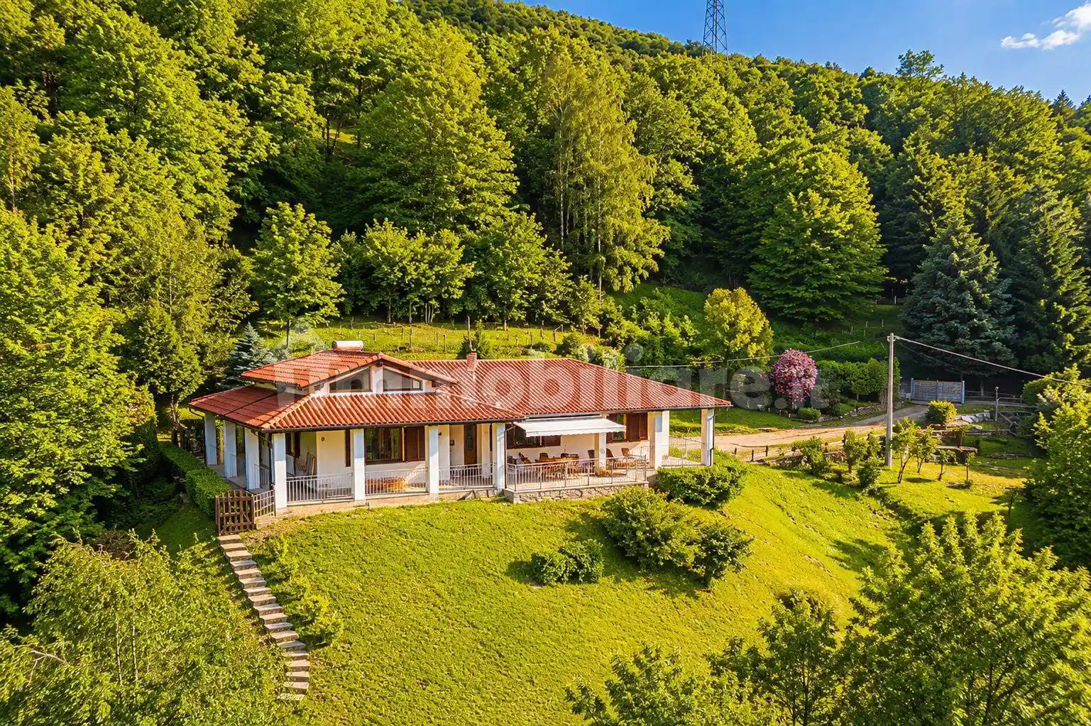 Villa in vendita a Donato