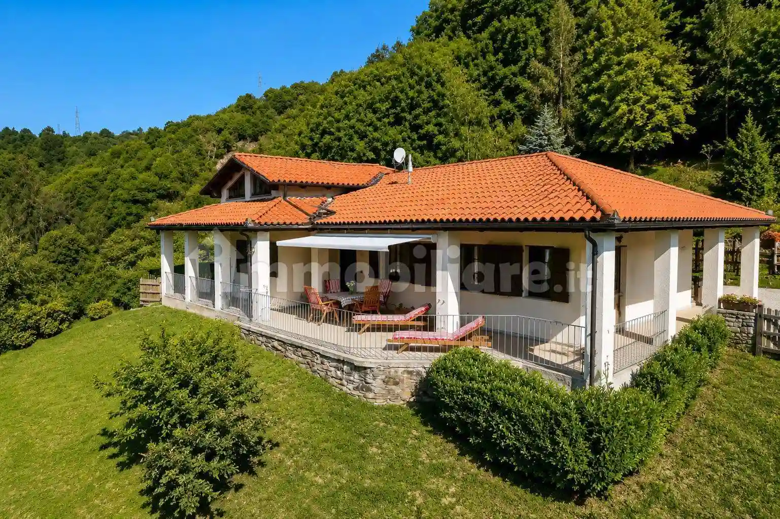 Villa - foto 2