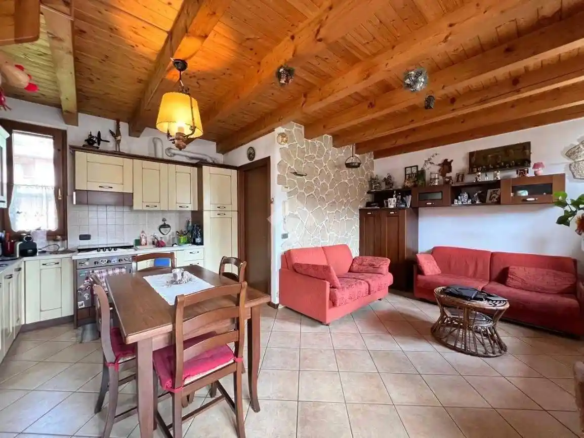 Appartamento in vendita a Clusone