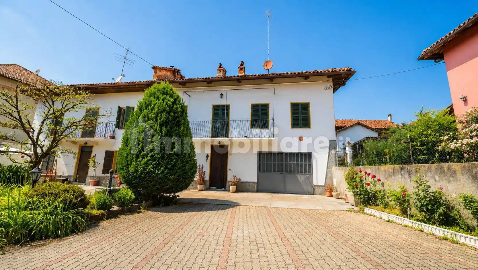Rustico - Casale in vendita a Asti