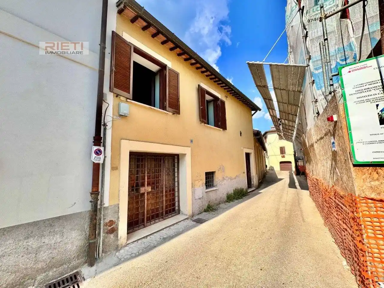 Casa indipendente in vendita a Rieti