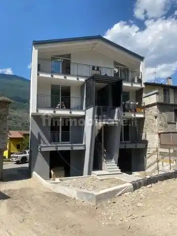 Villa in vendita a Albosaggia