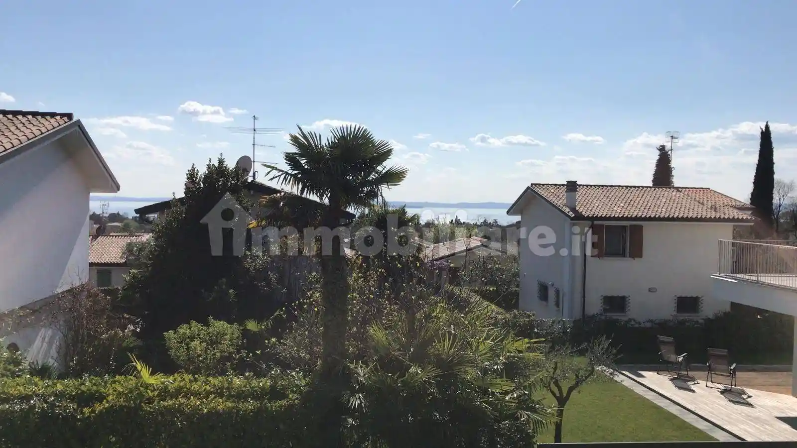 Villa in vendita a Bardolino