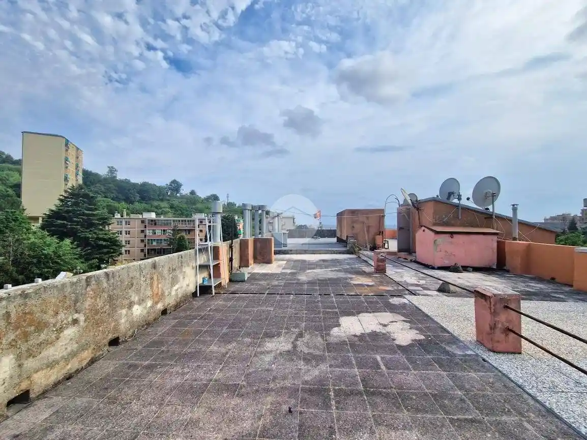 Appartamento in vendita a Genova